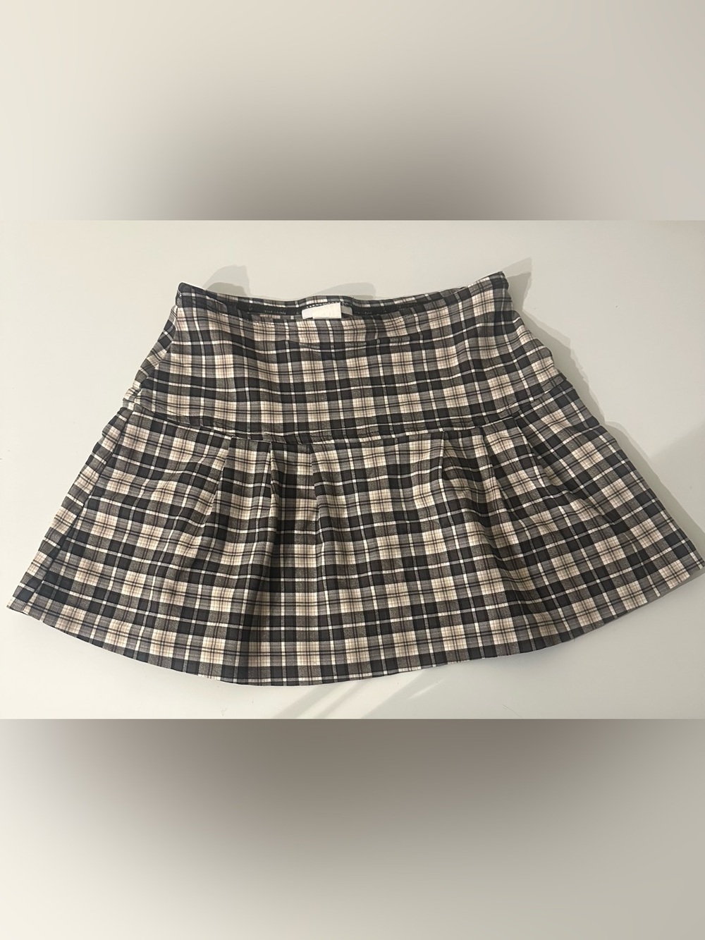 V&X y2k m Plaid Pleated Mini Skirt in Black and Cream Sz M